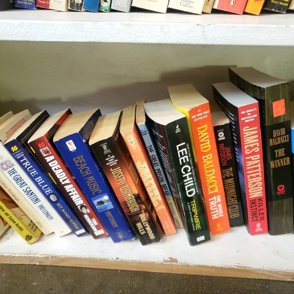 BOOKS Mystery Box 36 Pack for 175$ Rare, New & Vintage  (Read Descriptio… - Picture 11 of 16